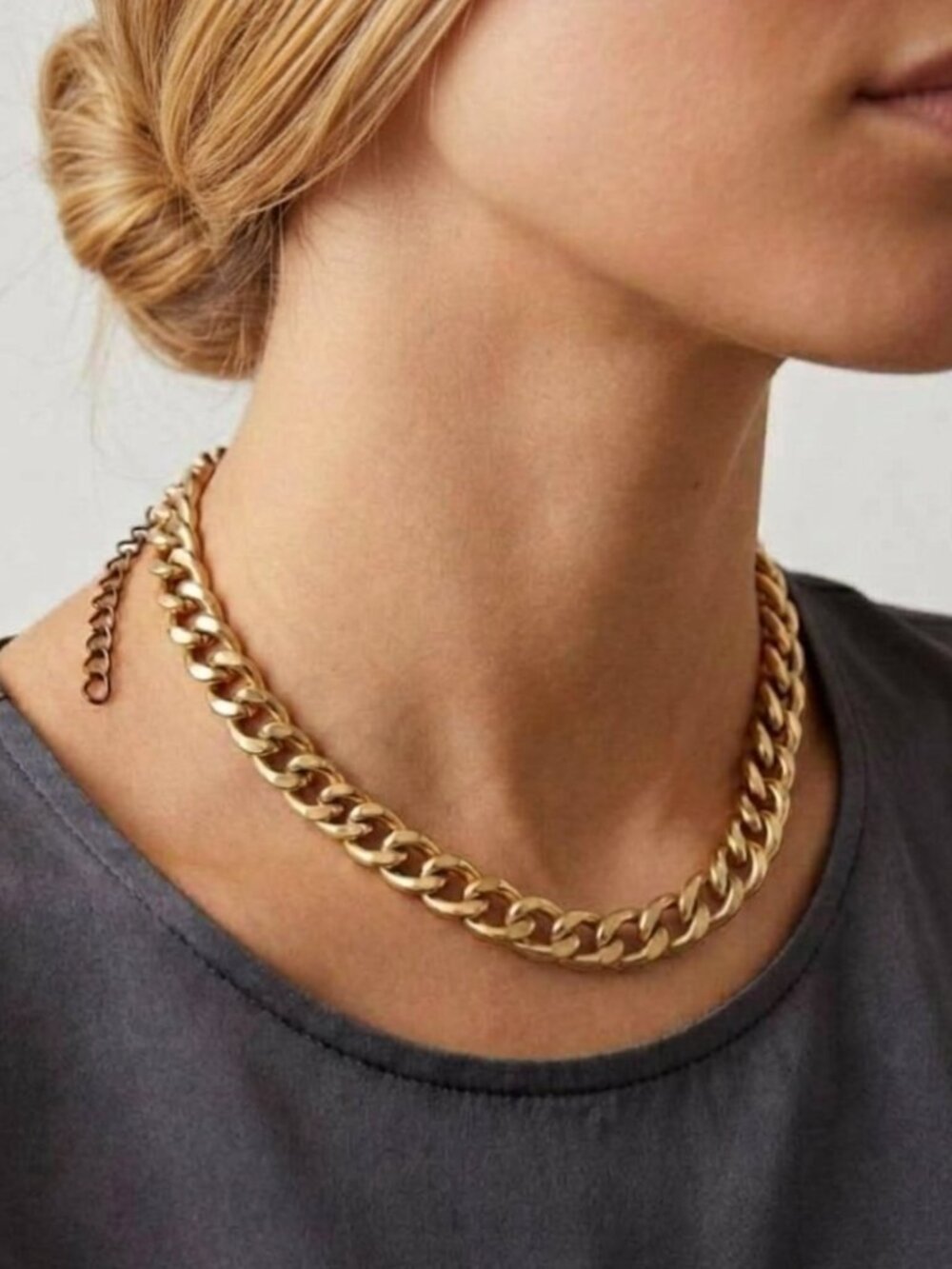 2-in-1 Chunky Gold Chain Necklace & Bag Charm